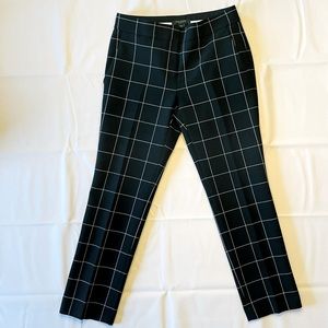 Ann Taylor Size 2 Windowpane Devin fit pant.